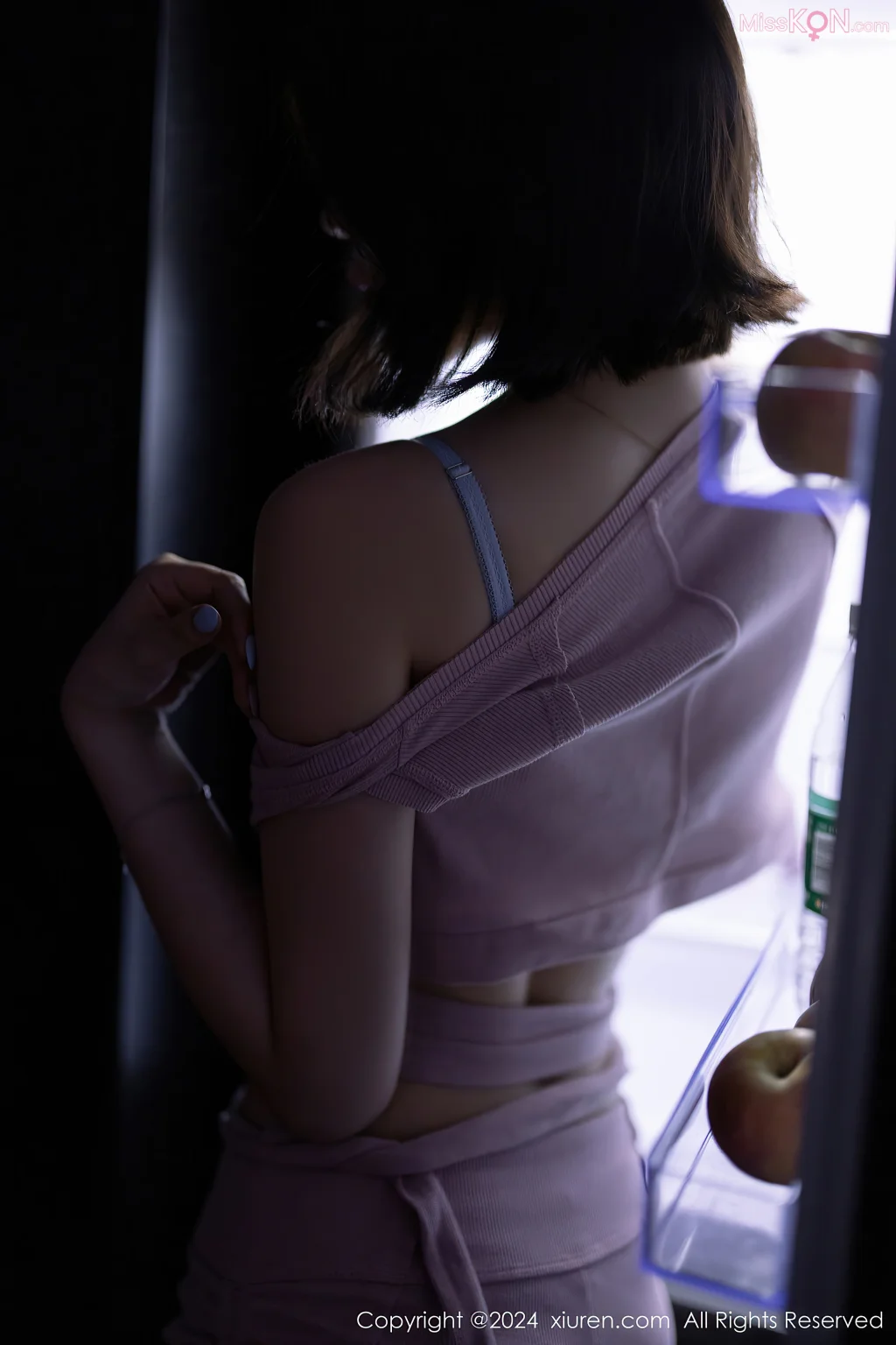 XIUREN No.8836 – 8845 (824 photos)