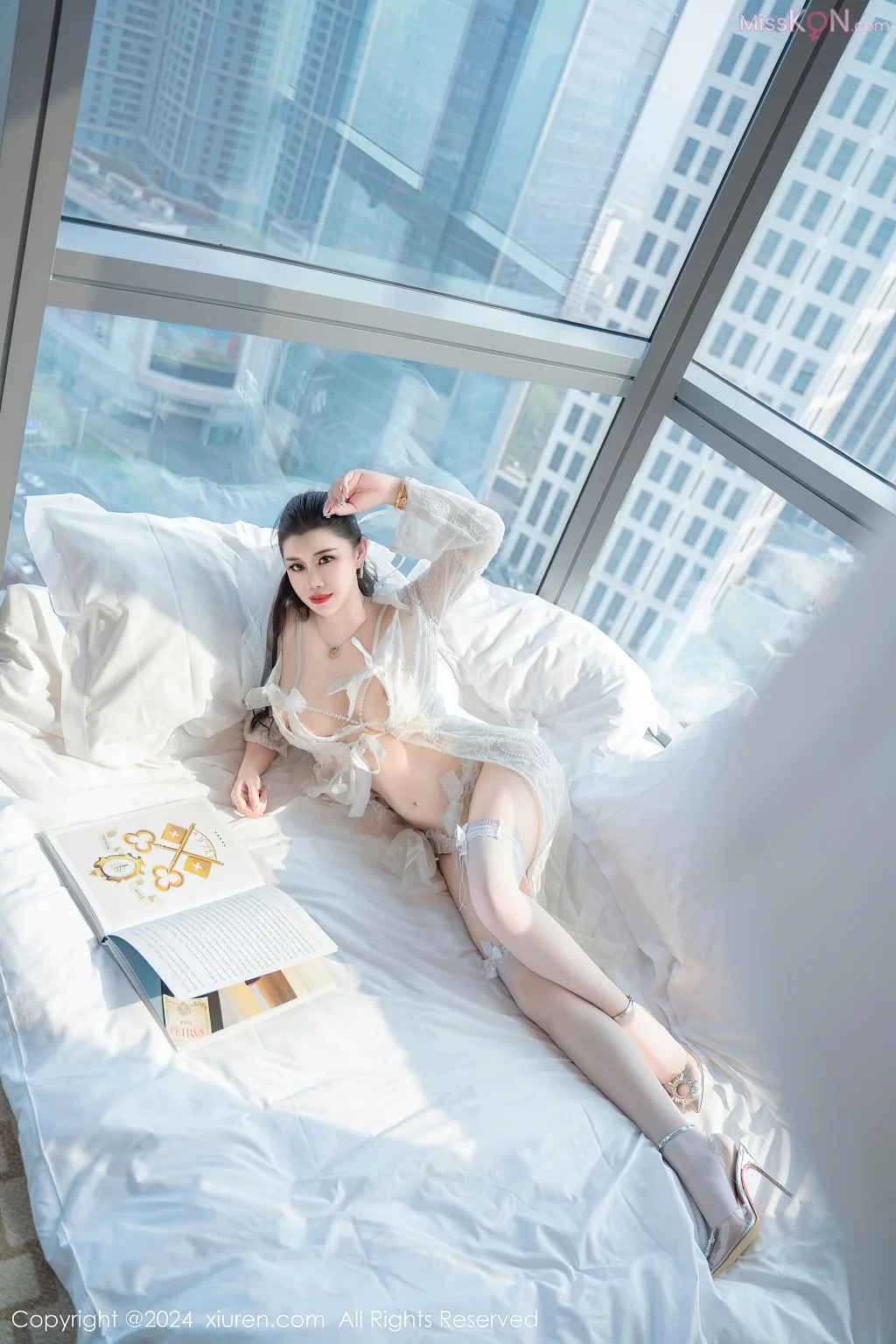 XIUREN No.8836 – 8845 (824 photos)