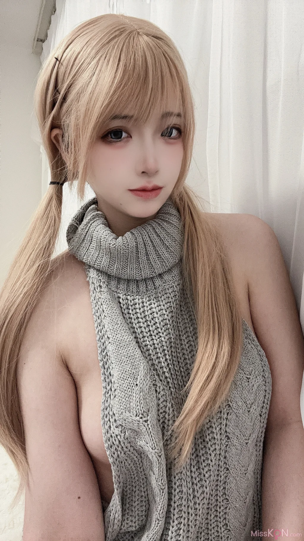 Coser@疯猫ss: 露背毛衣 (15 photos)
