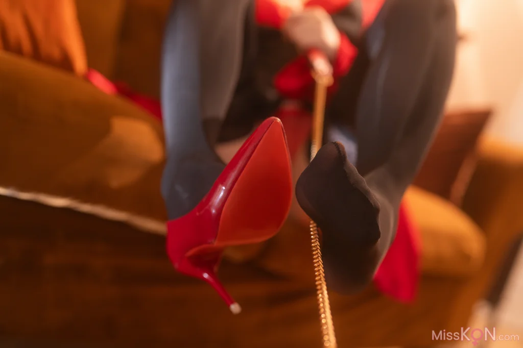 Coser@星之迟迟Hoshilily: 训狗日记 (97 photos )