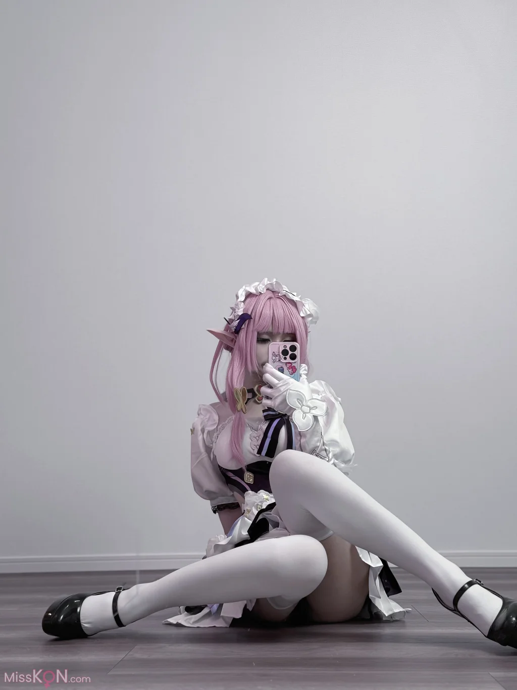 Coser@幼愛Youmeko: 崩坏3 爱莉希雅女仆装 (20 photos) – Page 2