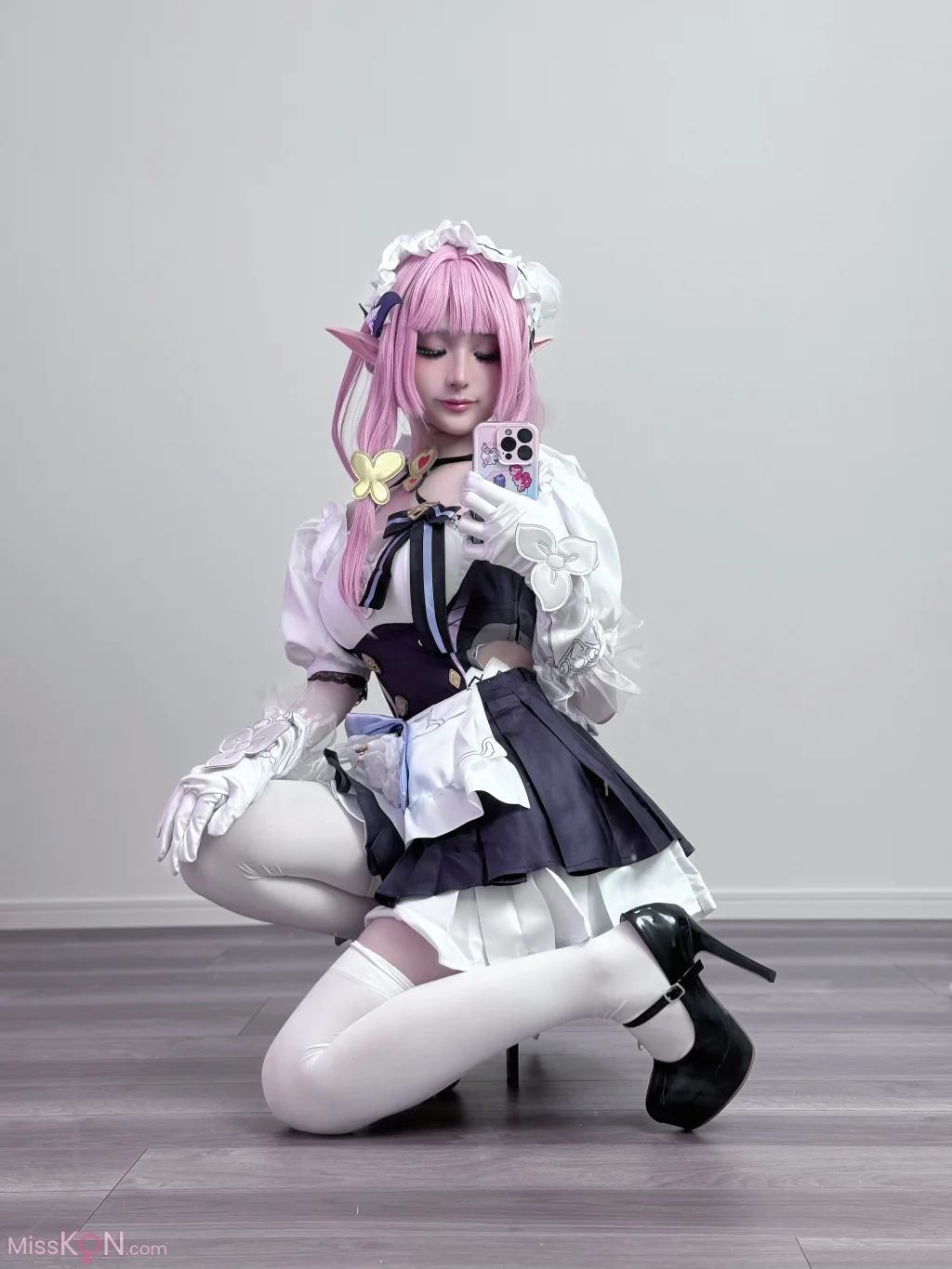 Coser@幼愛Youmeko: 崩坏3 爱莉希雅女仆装 (20 photos) – Page 2