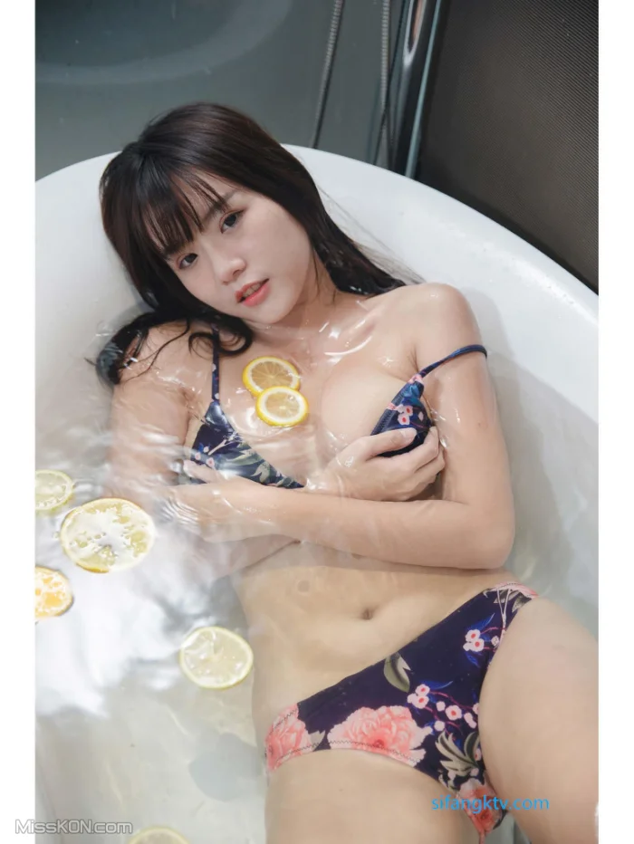 王寶: 甜美正妹王_寶_氵其氵其待戀愛 (159 photos) – Page 2