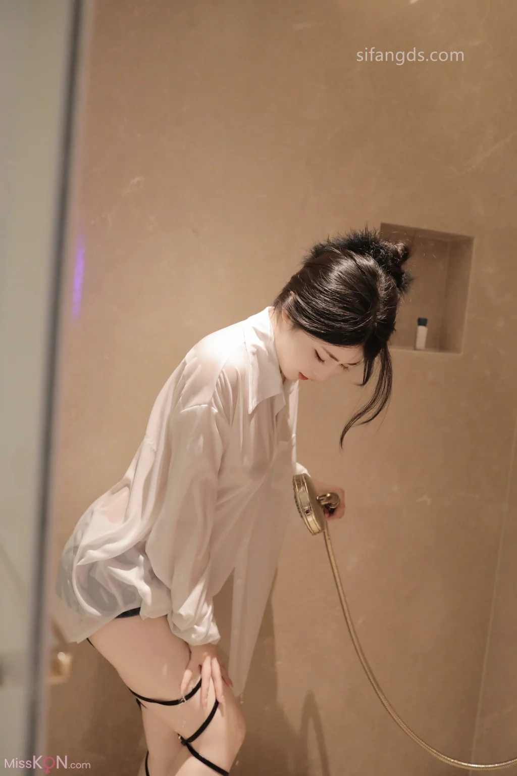 [XR Uncensored] Chen Xiaohua (陈小花): R18 秀人网模特 浴室中的激情 (92 photos + 8 videos) – Page 3