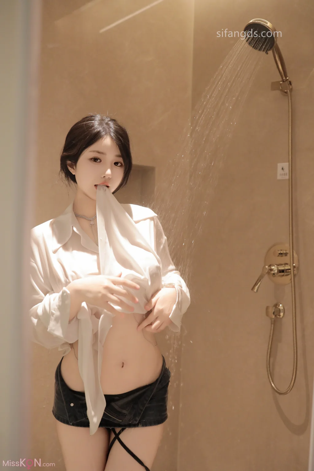 [XR Uncensored] Chen Xiaohua (陈小花): R18 秀人网模特 浴室中的激情 (92 photos + 8 videos) – Page 4