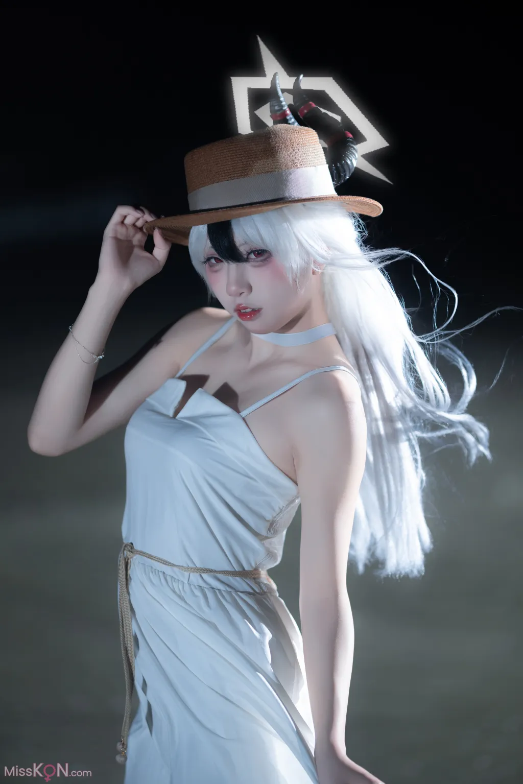 Coser@纸悦Etsu_ko: 加代子白裙 (20 photos)