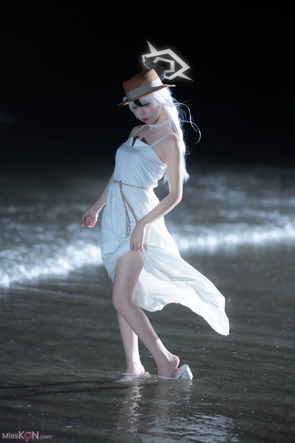 Coser@纸悦Etsu_ko: 加代子白裙 (20 photos)