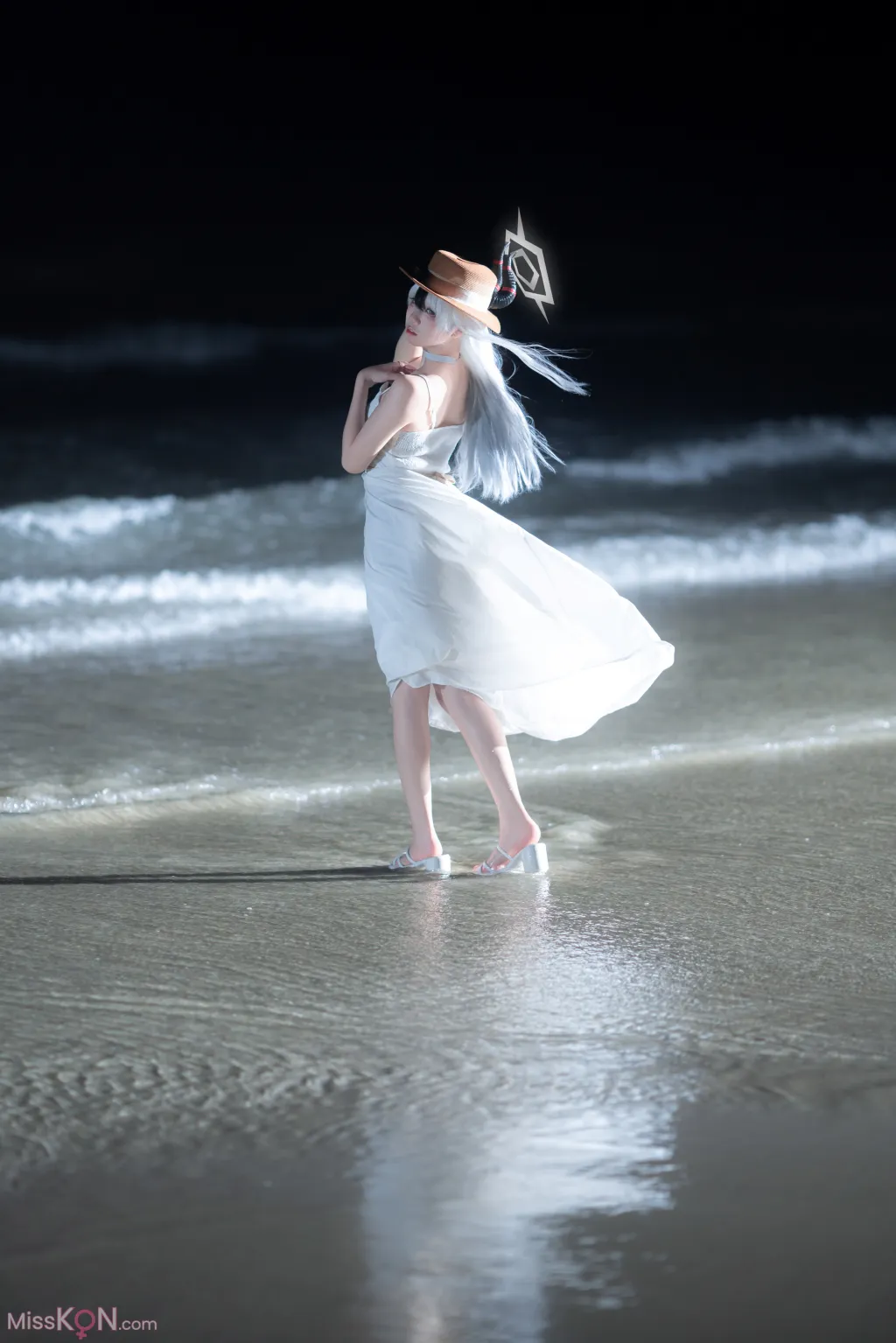 Coser@纸悦Etsu_ko: 加代子白裙 (20 photos) – Page 2