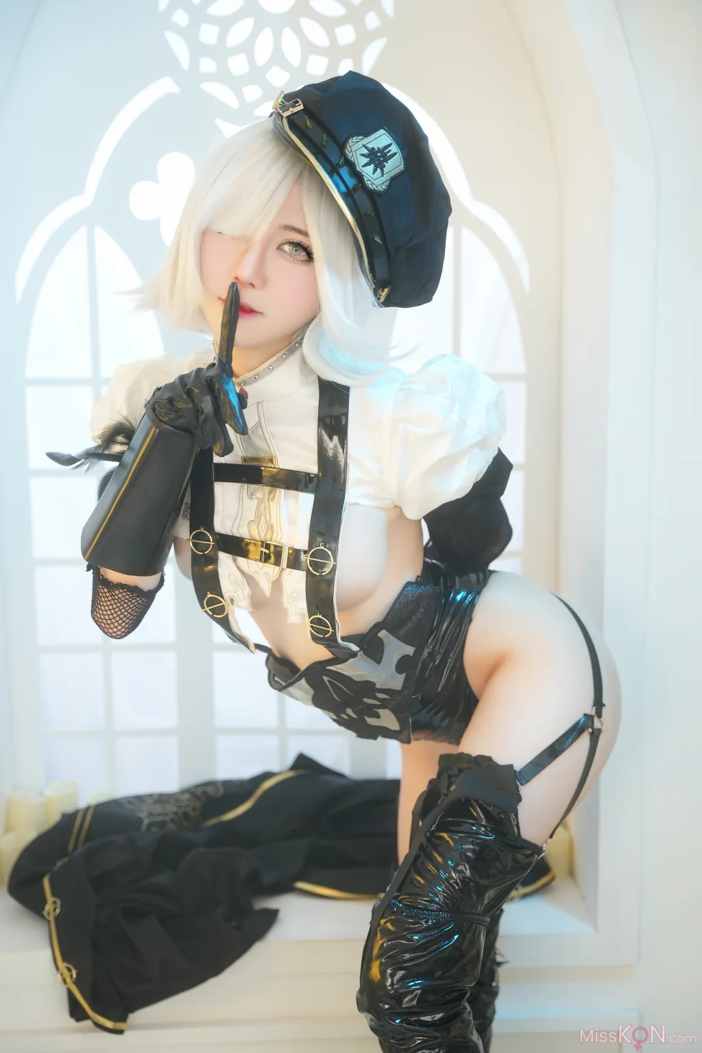 Coser@Sally多啦雪 (Sally Dorasnow): Officer 2B (36 photos)