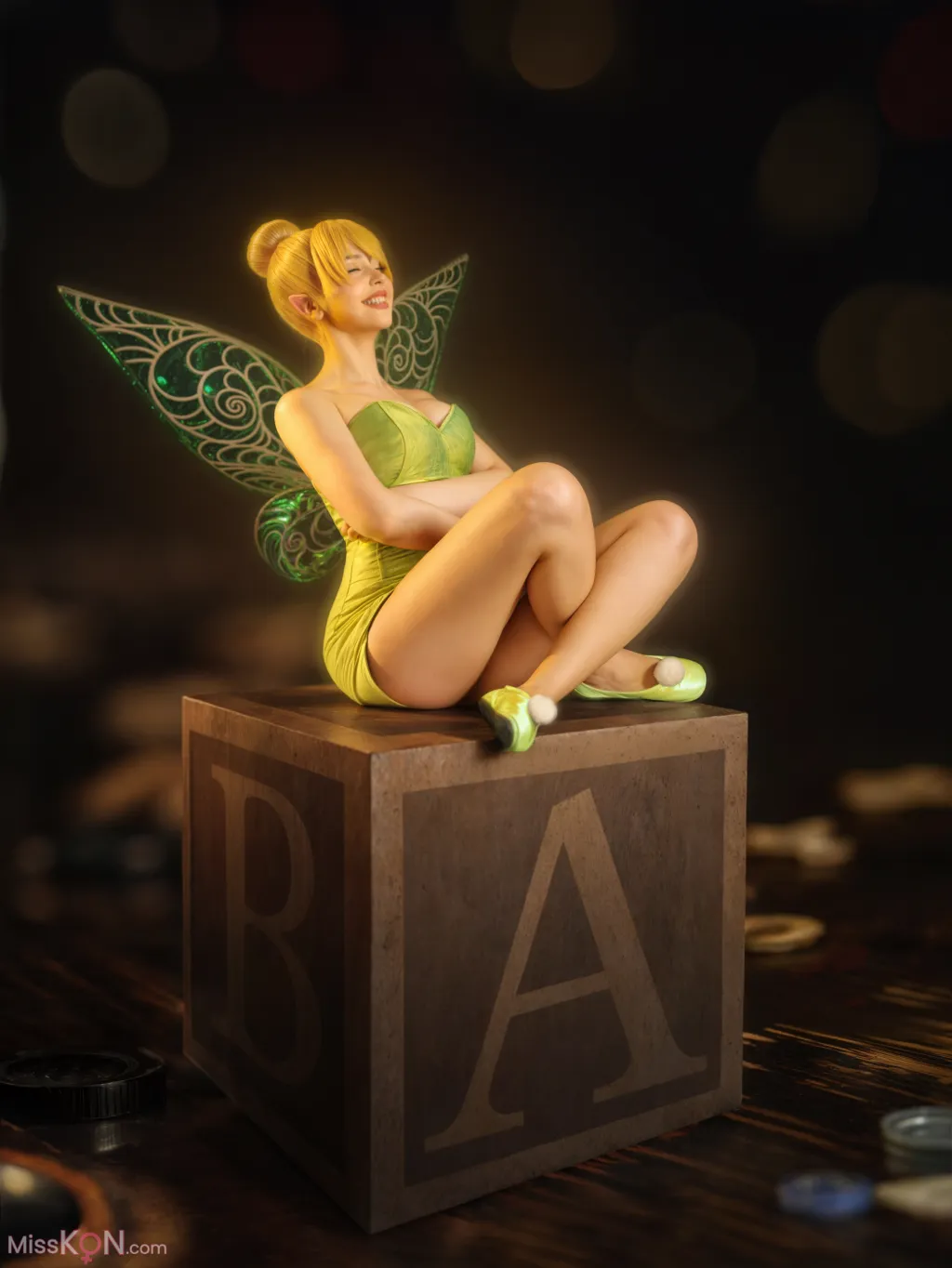 Coser@Sayathefox: Tinkerbell (15 photos)