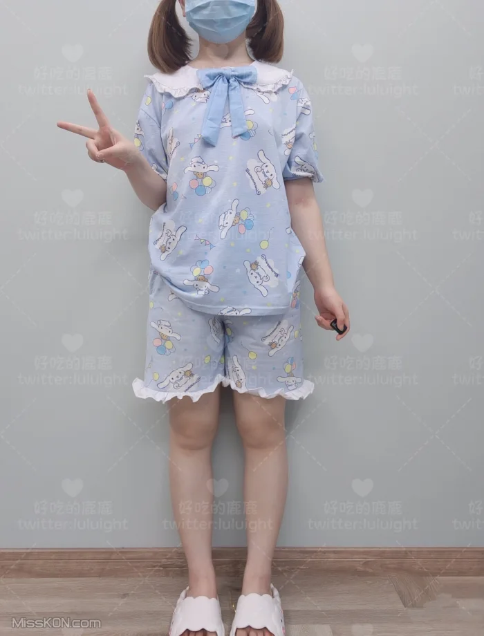 Coser@好吃的鹿鹿 & luluight: 顶级Cos白虎萝莉 私拍福利 (302 photos + 58 videos) – Page 3