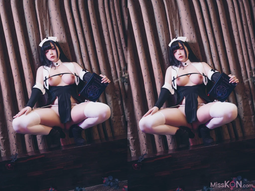 Coser@落落Raku: 修女与魔鬼 (36 photos)