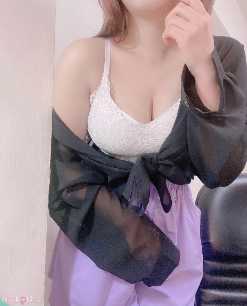 爆乳美容師 超漂亮的粉色!所有作品中最漂亮的一個 (41 photos )