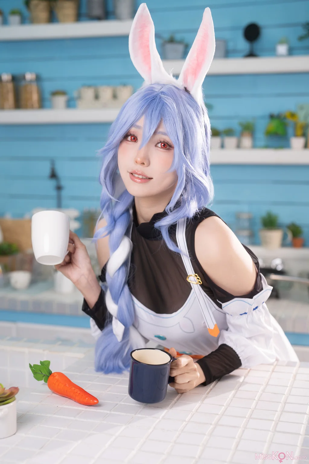 Coser@Ely_eee (ElyEE子): Usada Pekora Mama (18 photos + 3 videos)