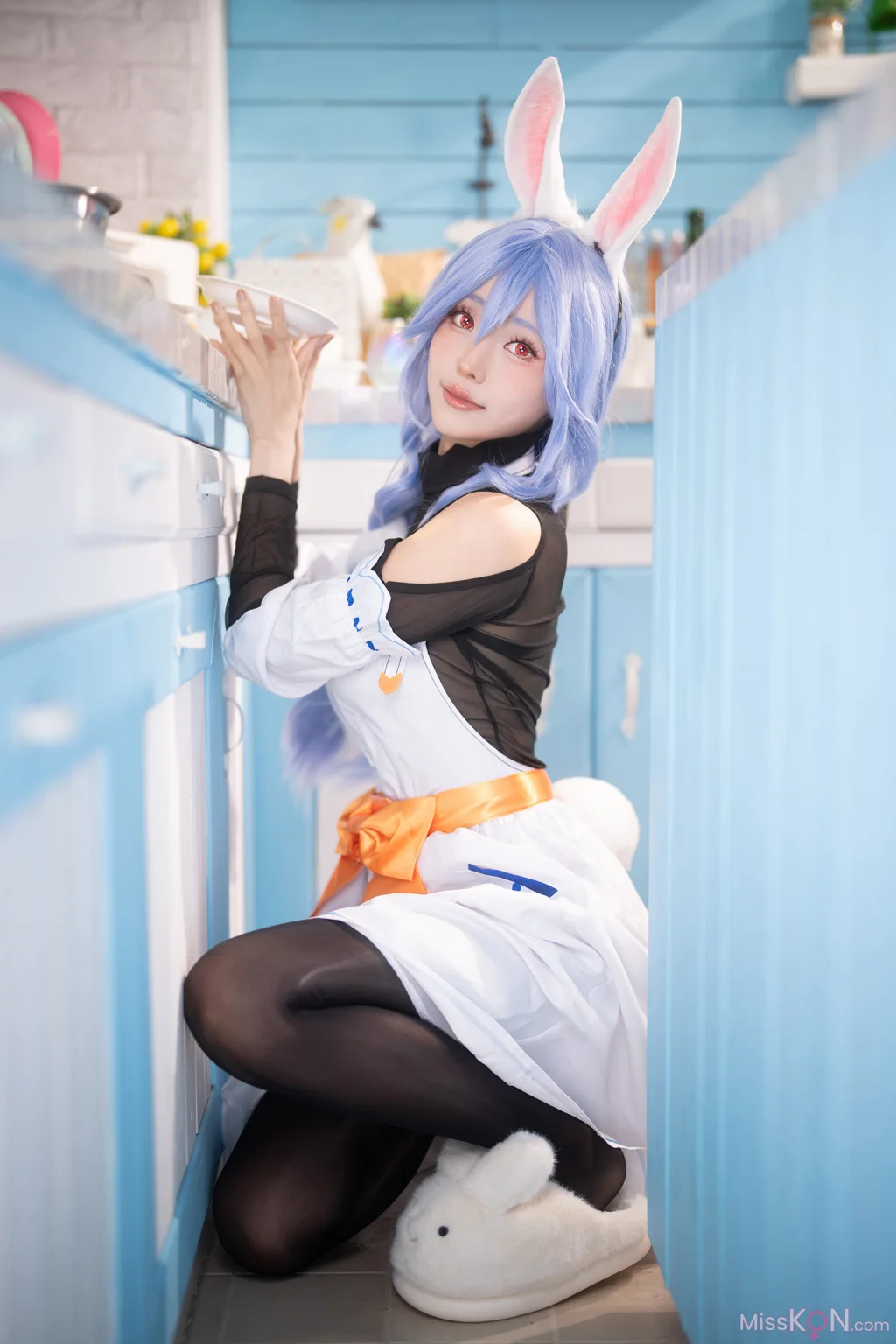Coser@Ely_eee (ElyEE子): Usada Pekora Mama (18 photos + 3 videos)