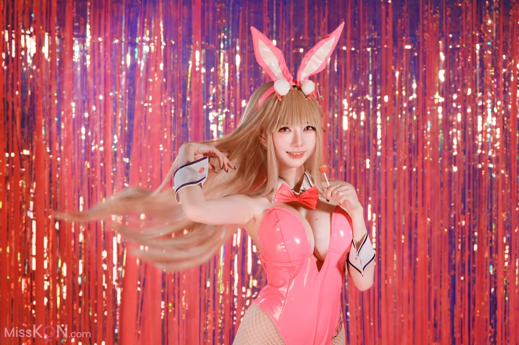 Coser@Sally多啦雪 (Sally Dorasnow): NIKKE Viper Bunny Girl (39 photos)