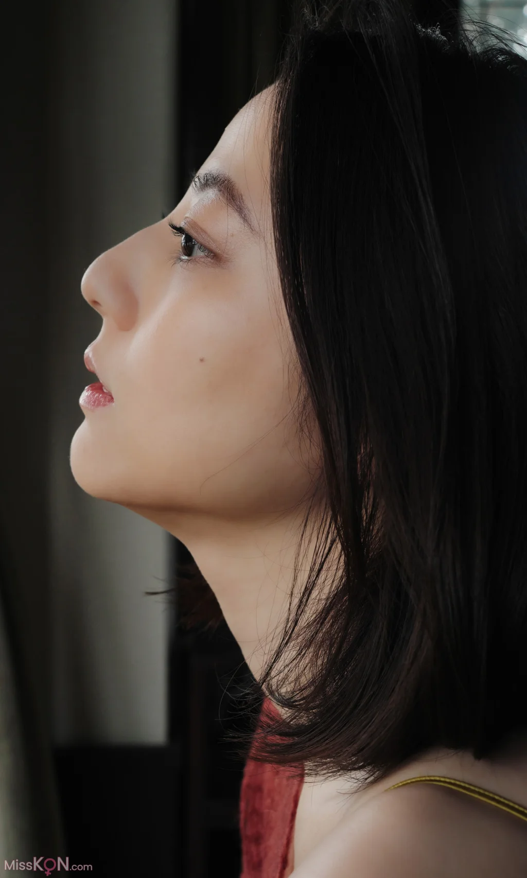 [JP] Yumi Sugimoto (杉本有美): 美魔女 (86 photos )