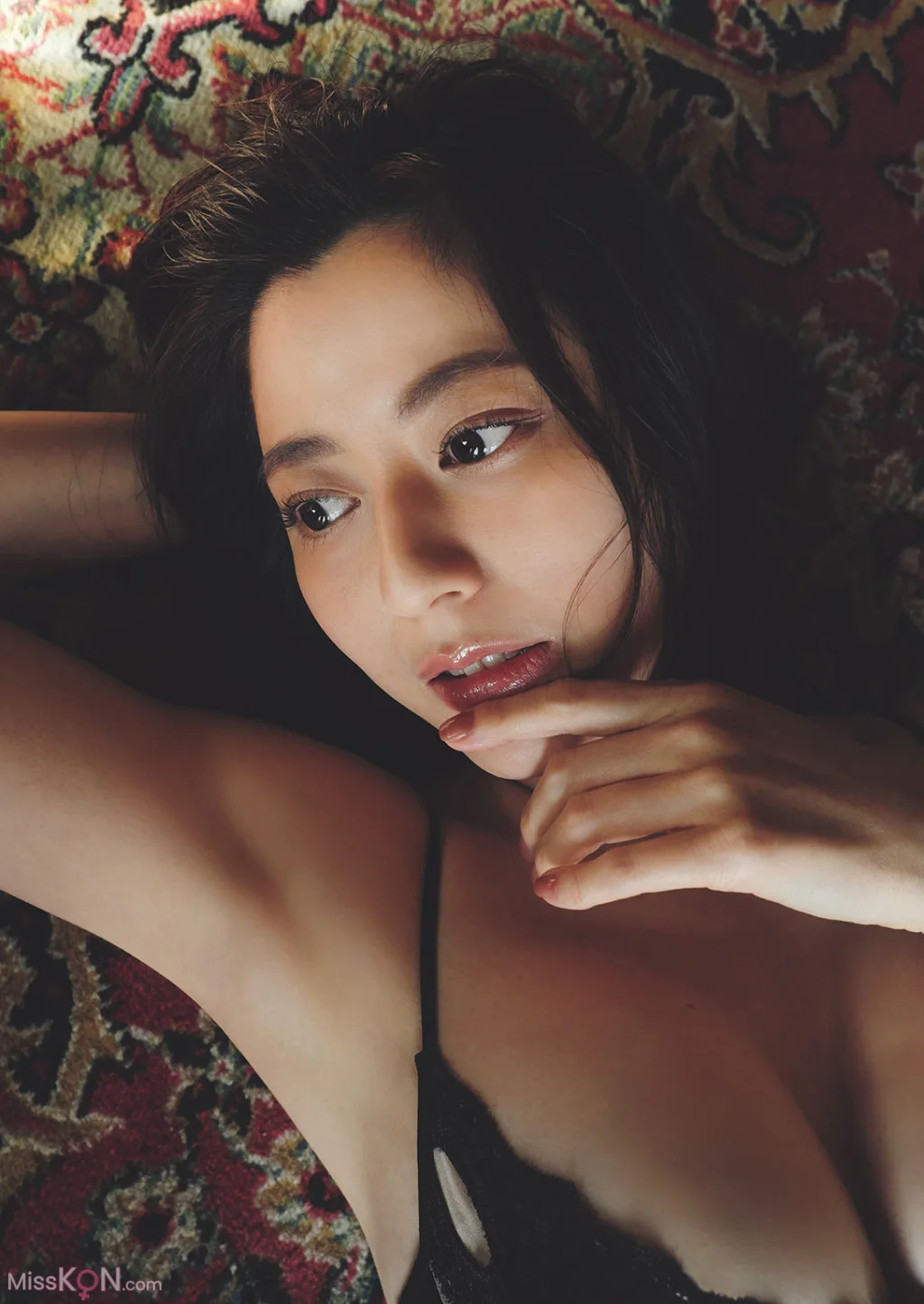 [JP] Yumi Sugimoto (杉本有美): 美魔女 (86 photos )