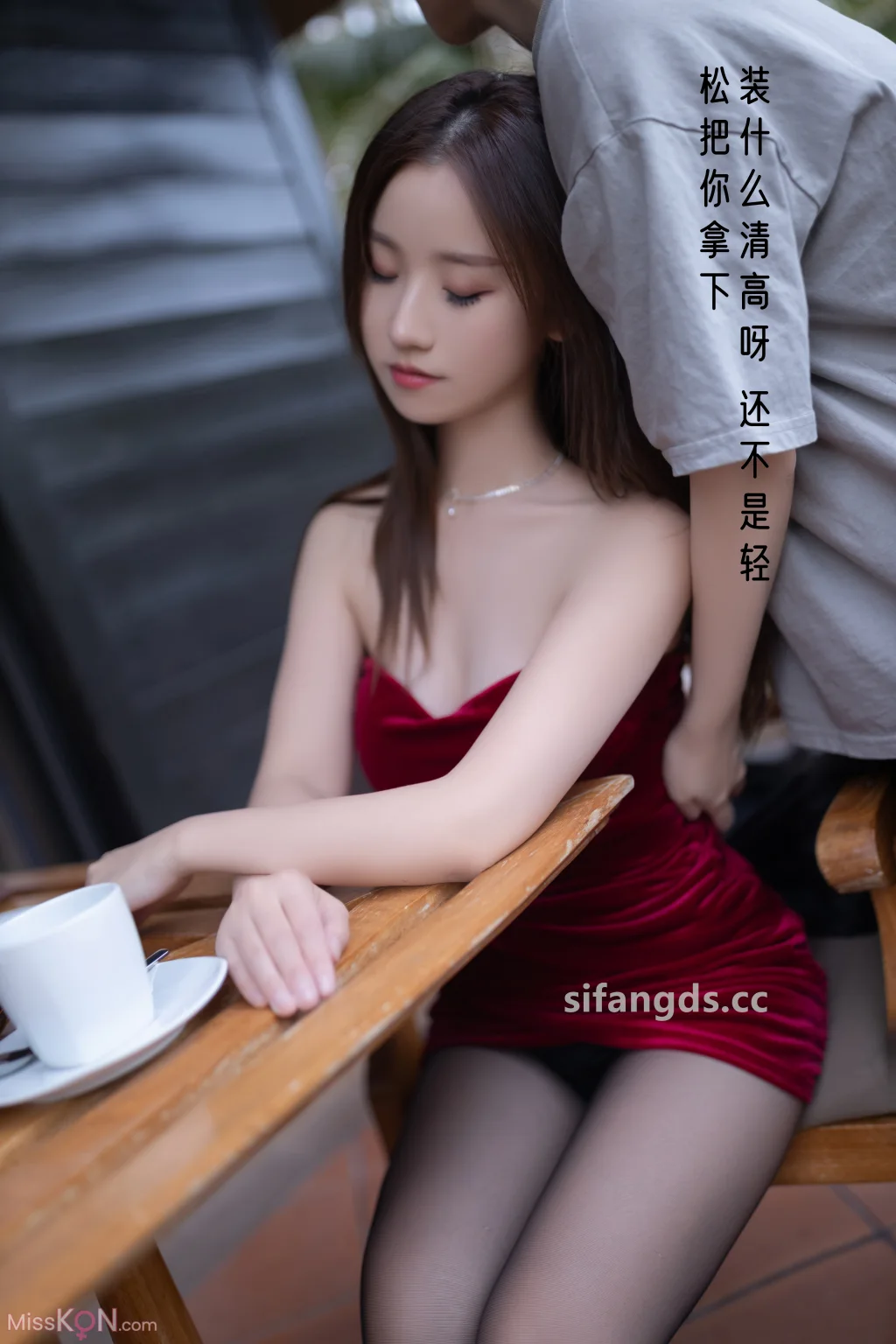 [XR Uncensored] 杏子Yada: R18 秀人网模特 被下药后的一夜情 (131 photos )