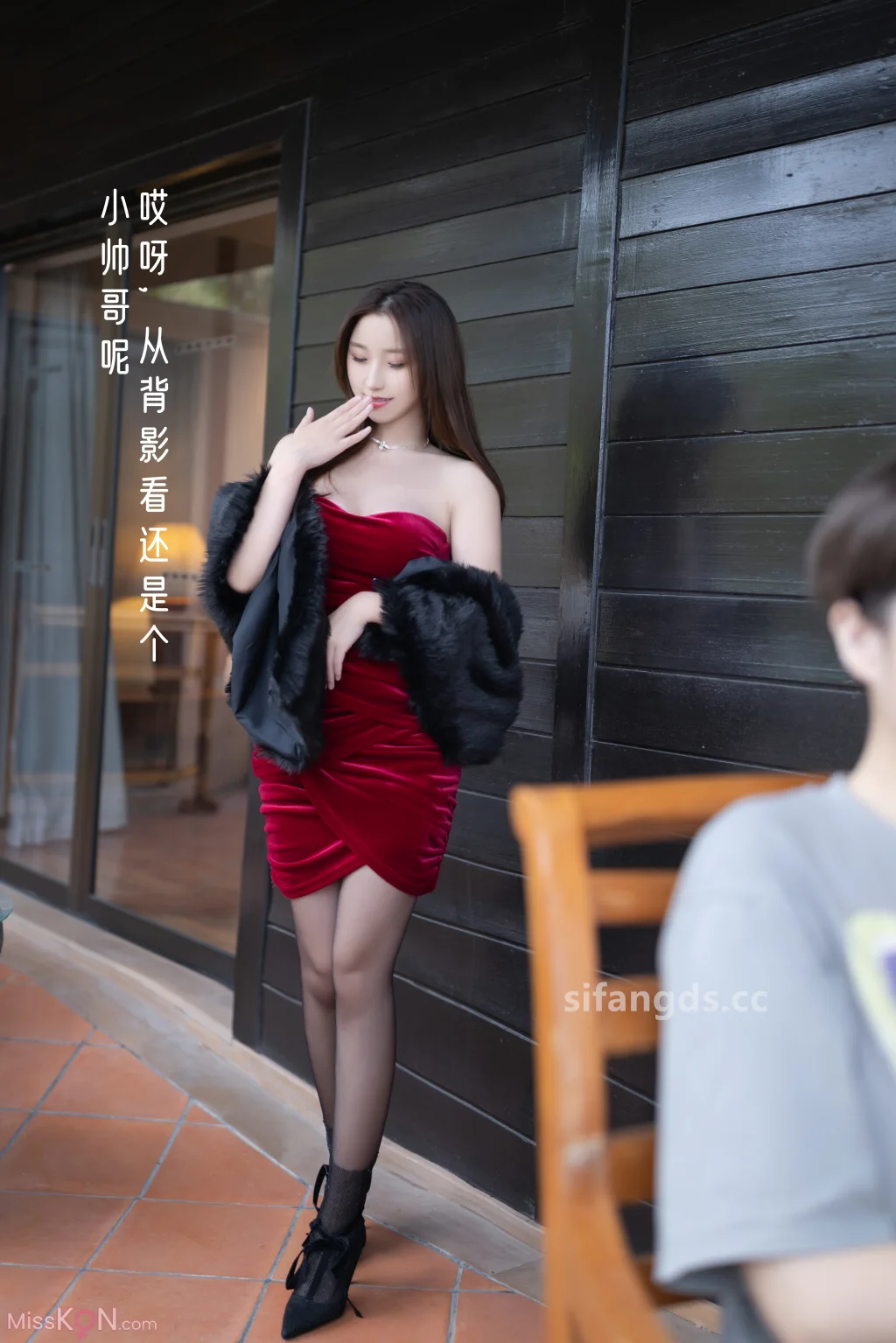 [XR Uncensored] 杏子Yada: R18 秀人网模特 被下药后的一夜情 (131 photos )
