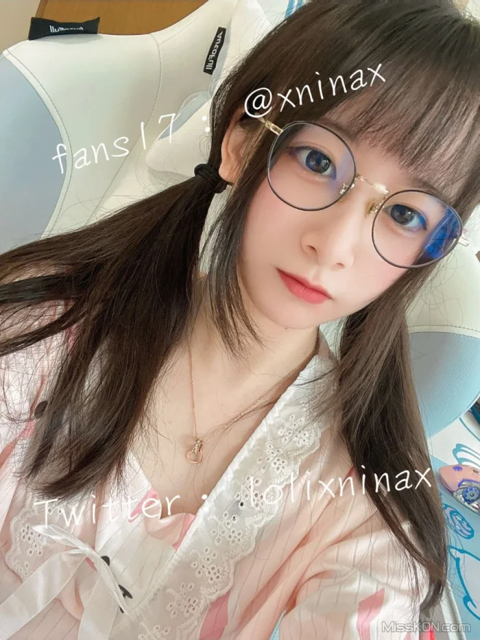 lolixninax &amp; 马妮娜: 甜美福利合集 (1045 photos )