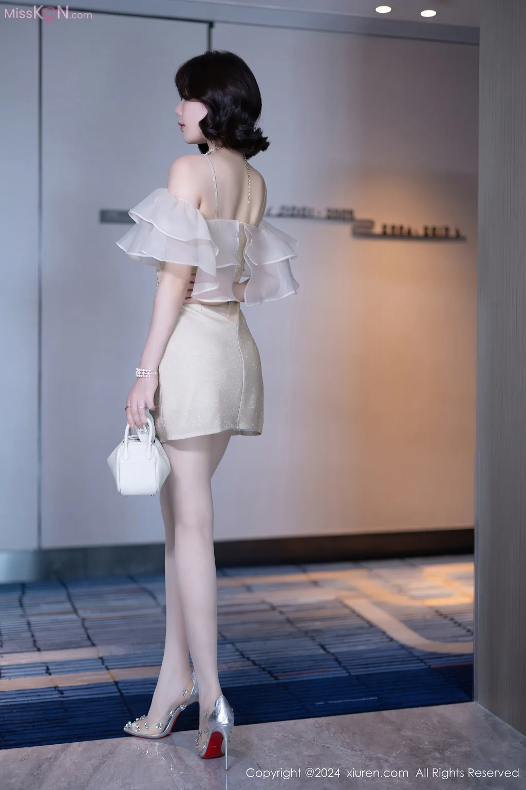 XIUREN No.8911 – 8925 (1163 photos) – Page 7