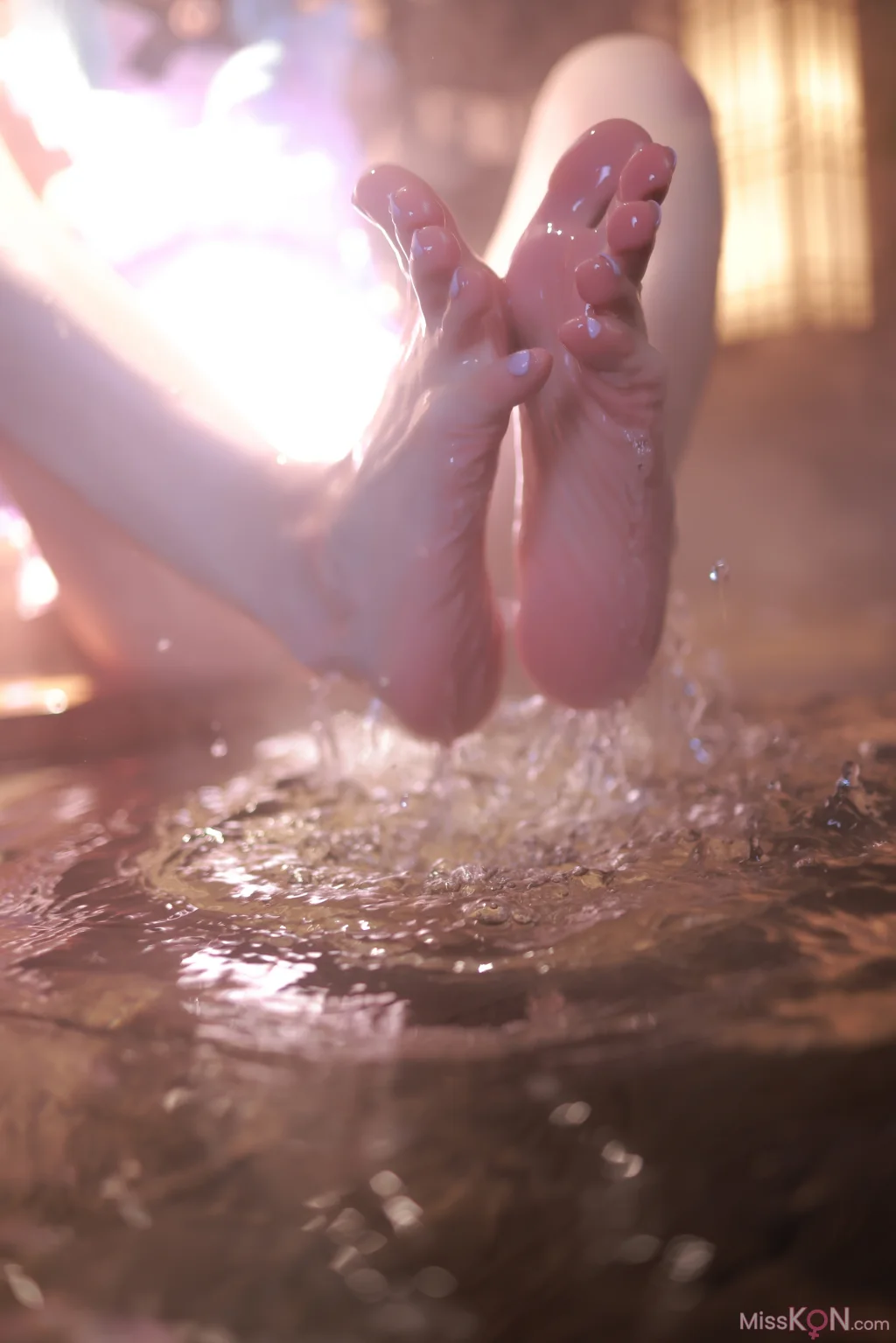Coser@水淼Aqua: 梦见月瑞希 原神 (69 photos) - ( Page 1 / 4 )