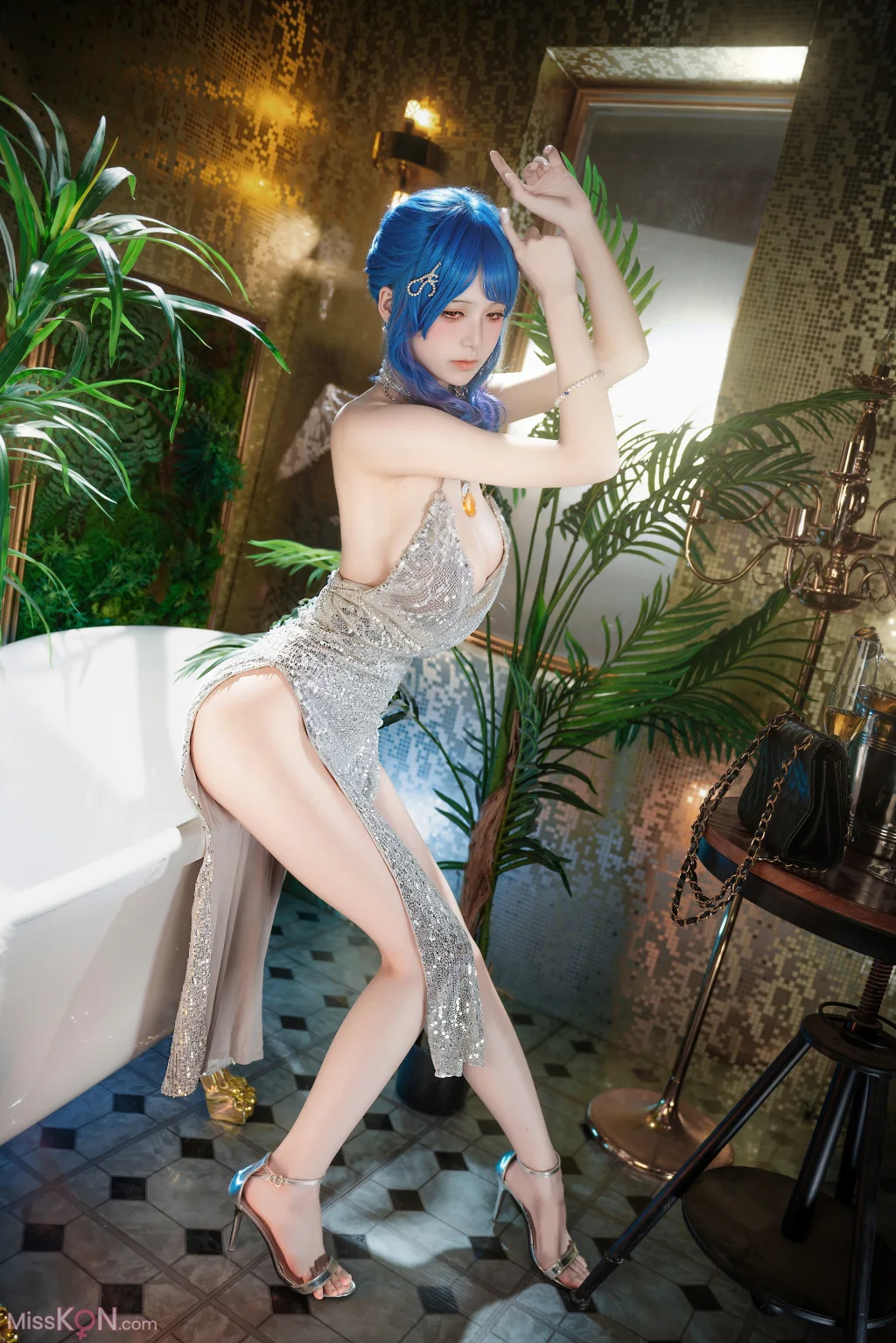 Coser@九柒喵: 圣路易斯 Luxury Handle (10 ảnh)