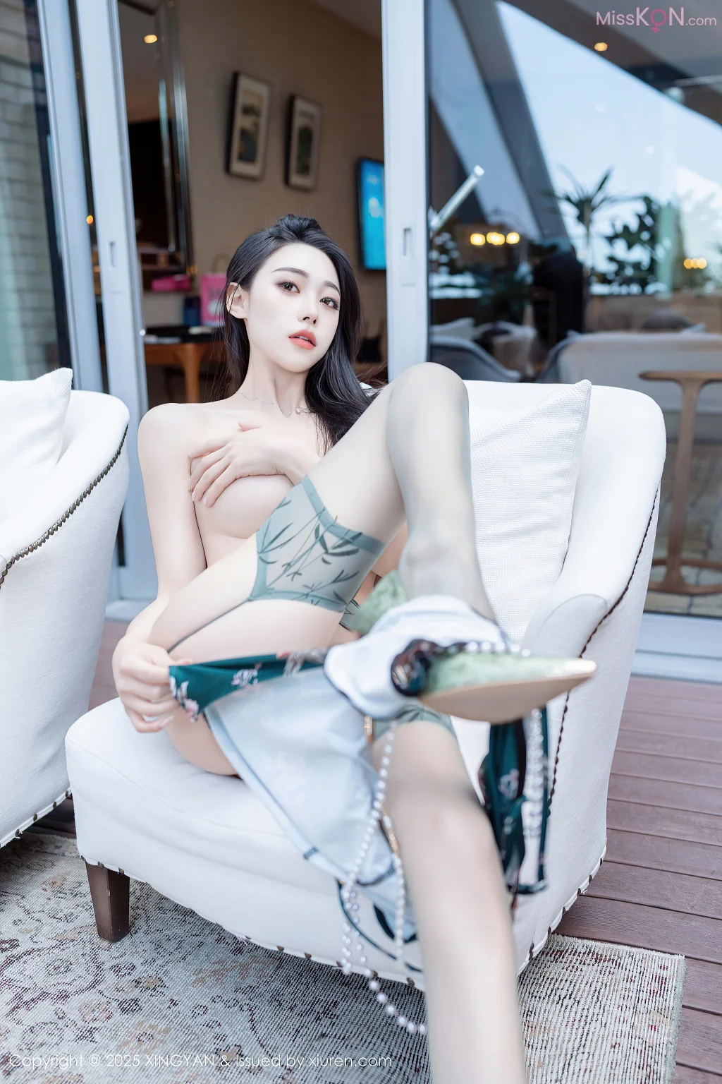XingYan Vol.318: 清妙 (81 photos) - ( Page 1 / 5 )