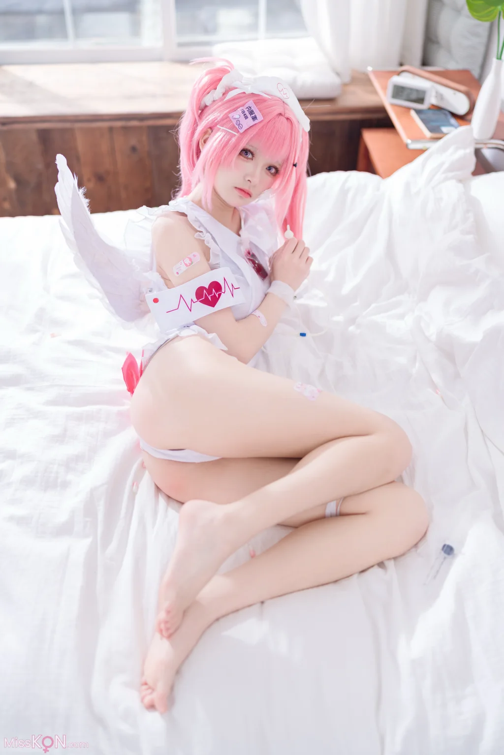 Coser@九柒喵: 小护士针筒 (48 ảnh) - ( Page 1 / 3 )
