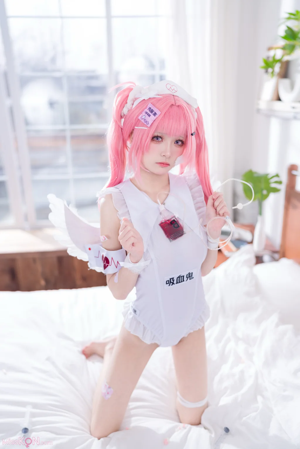 Coser@九柒喵: 小护士针筒 (48 photos)