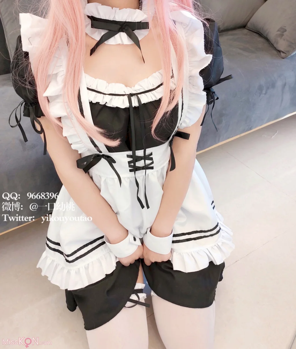 Coser@萌白酱 (一口幼桃): 回归新作 女仆 (33 ảnh ) - ( Page 1 / 2 )