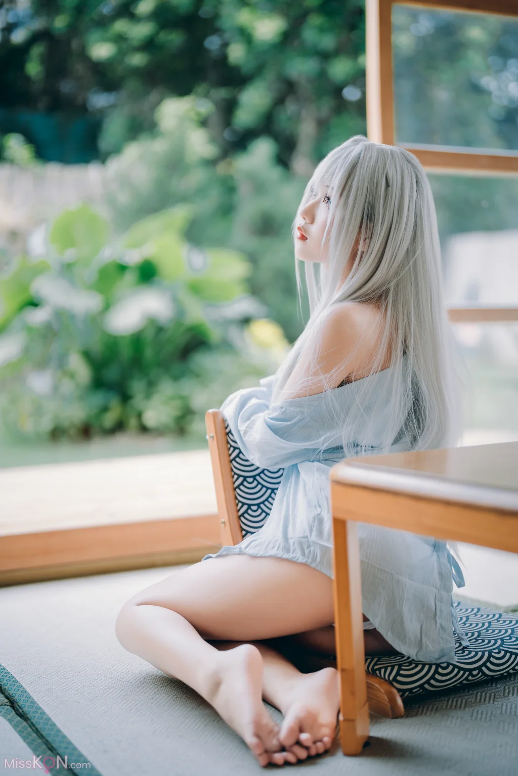 Coser@萌芽儿o0: 白泳装 (25 photos)