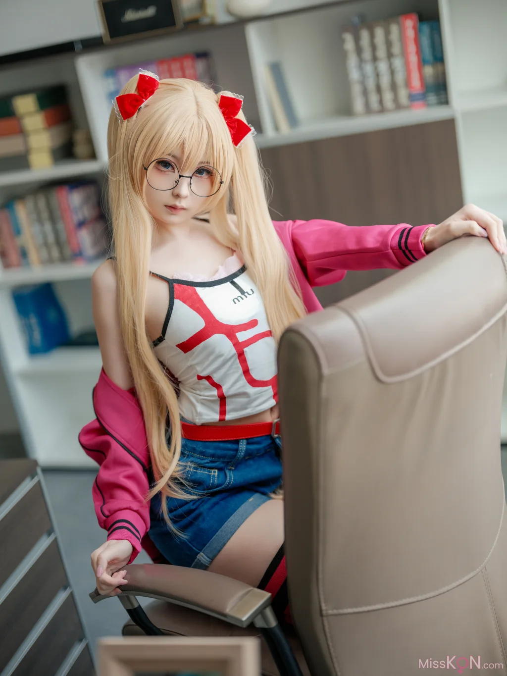 Coser@幼水铃衣: 鬼父 秋月爱莉 (82 ảnh) - ( Page 1 / 5 )