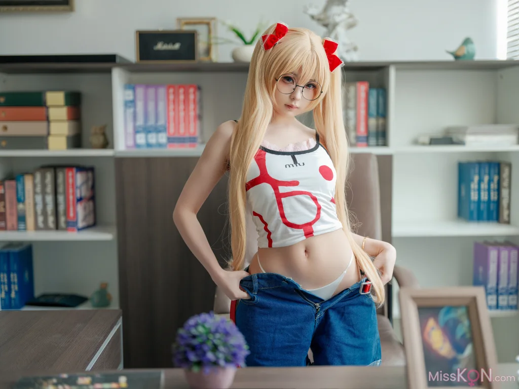 Coser@幼水铃衣: 鬼父 秋月爱莉 (82 photos)