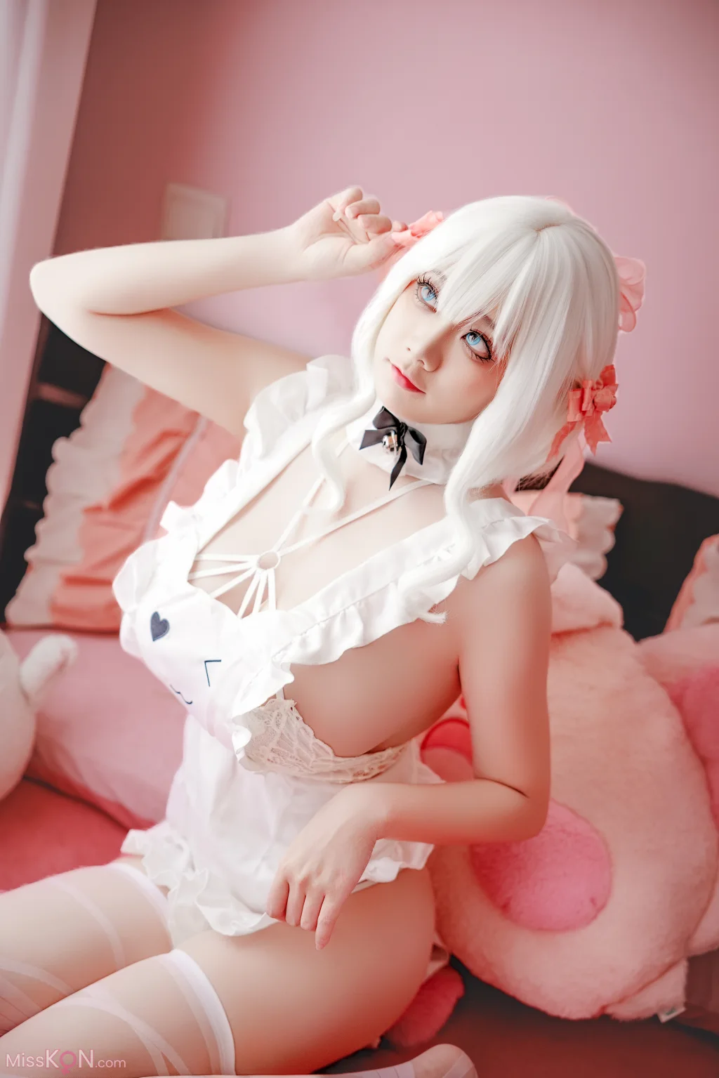Coser@阿雪雪: 午睡围裙 (90 photos)