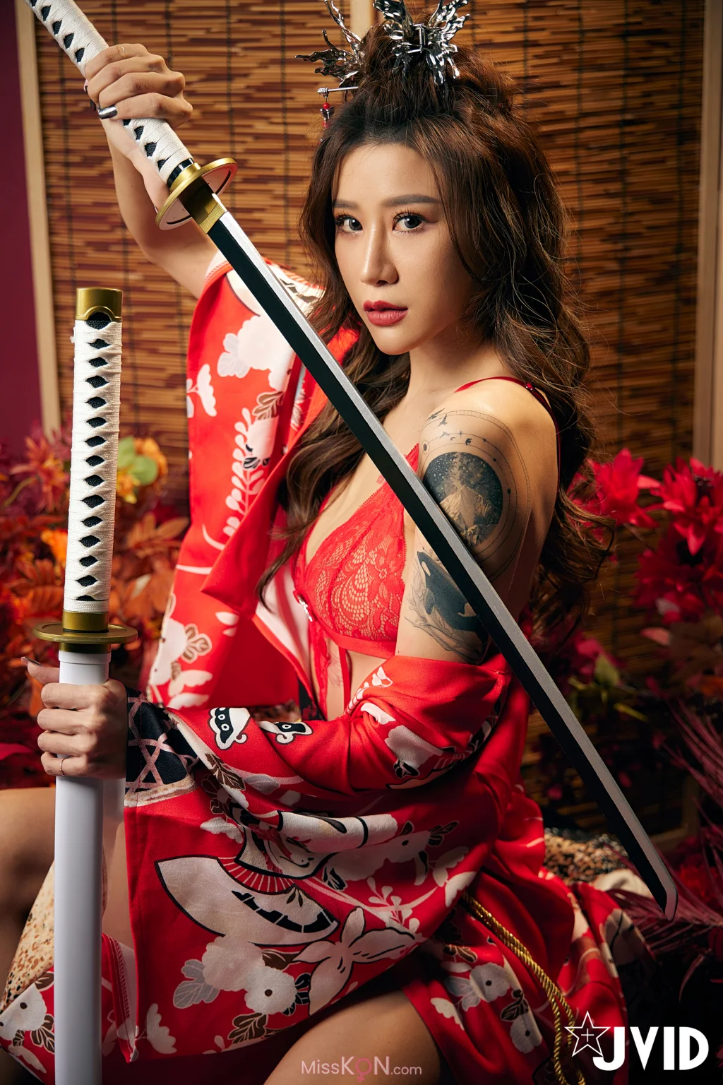[JVID] Lara 雙囍: 聖上寵幸首選～傾國傾城囍媚娘 婀娜多姿 酥胸外露 (135 photos)