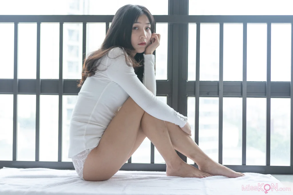 [Private Photoshoot] 小何: 國模 大尺度 私拍套圖 (264 photos)