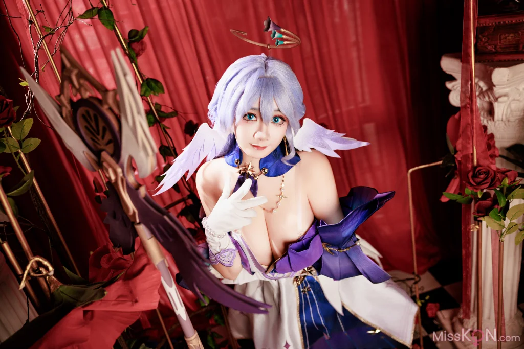 Coser@阿雪雪: 崩坏 – 星穹铁道 知更鸟 (90 photos)