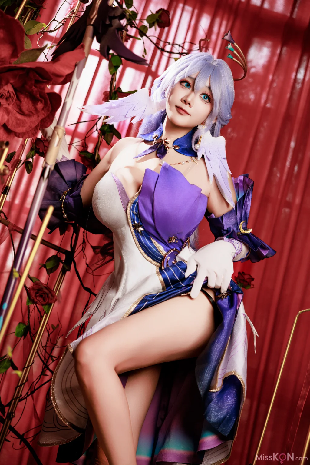 Coser@阿雪雪: 崩坏 – 星穹铁道 知更鸟 (90 photos)