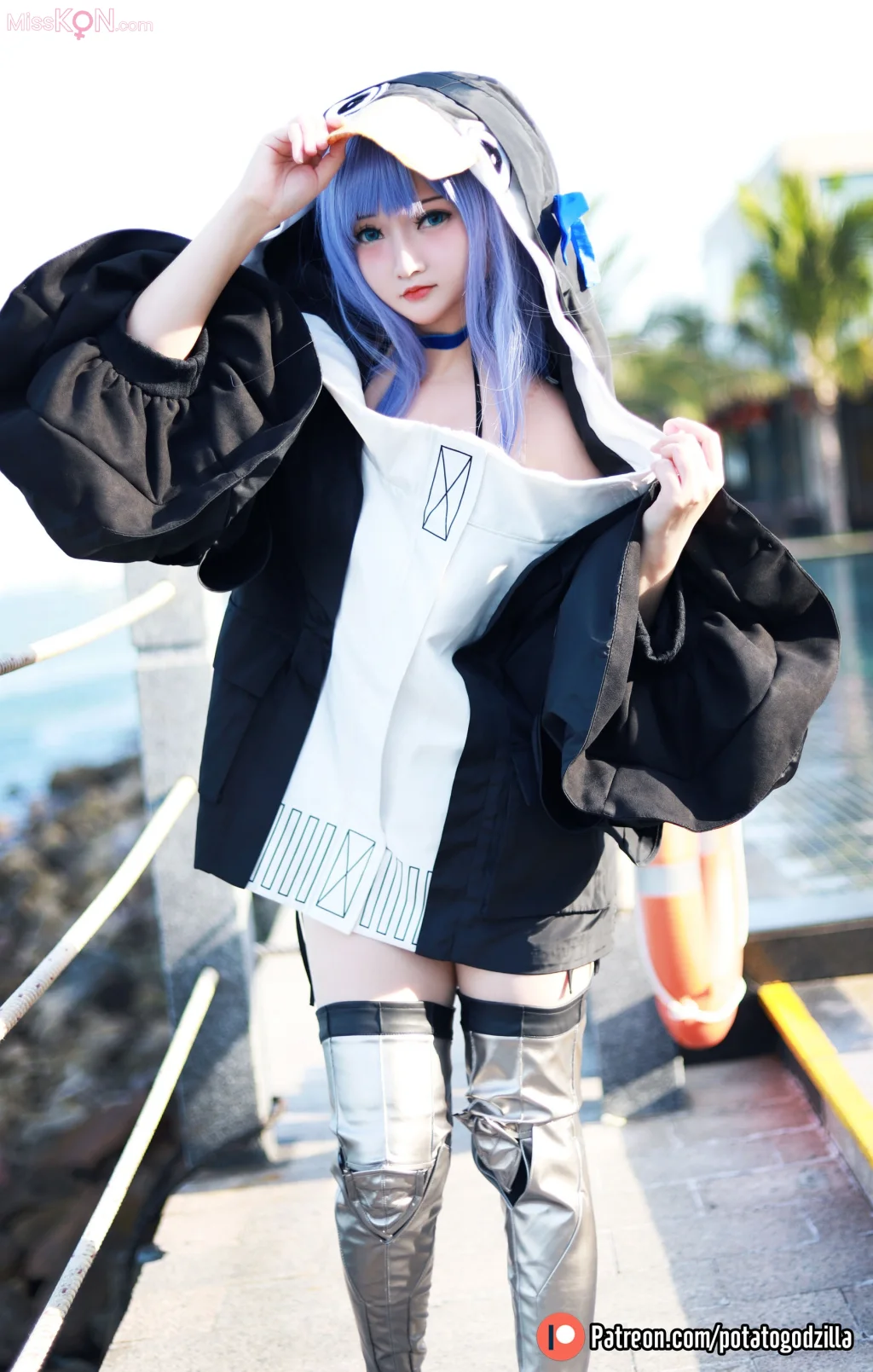 Coser@Potato Godzilla: 泳装 Meltryllis (42 ảnh) - ( Page 1 / 3 )