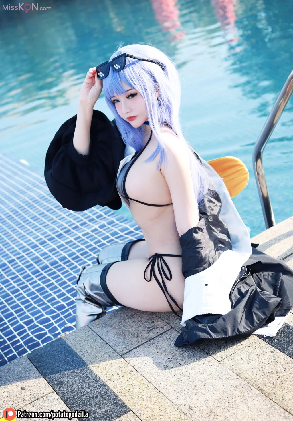 Coser@Potato Godzilla: 泳装 Meltryllis (42 photos)