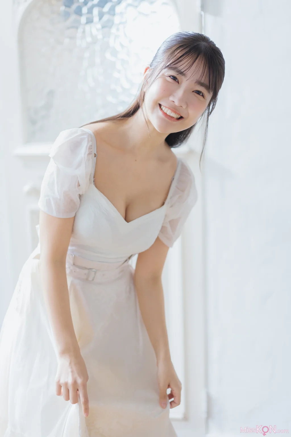 [JP] Amau Kisumi (天羽希純): こっち見ていいよ (48 photos)