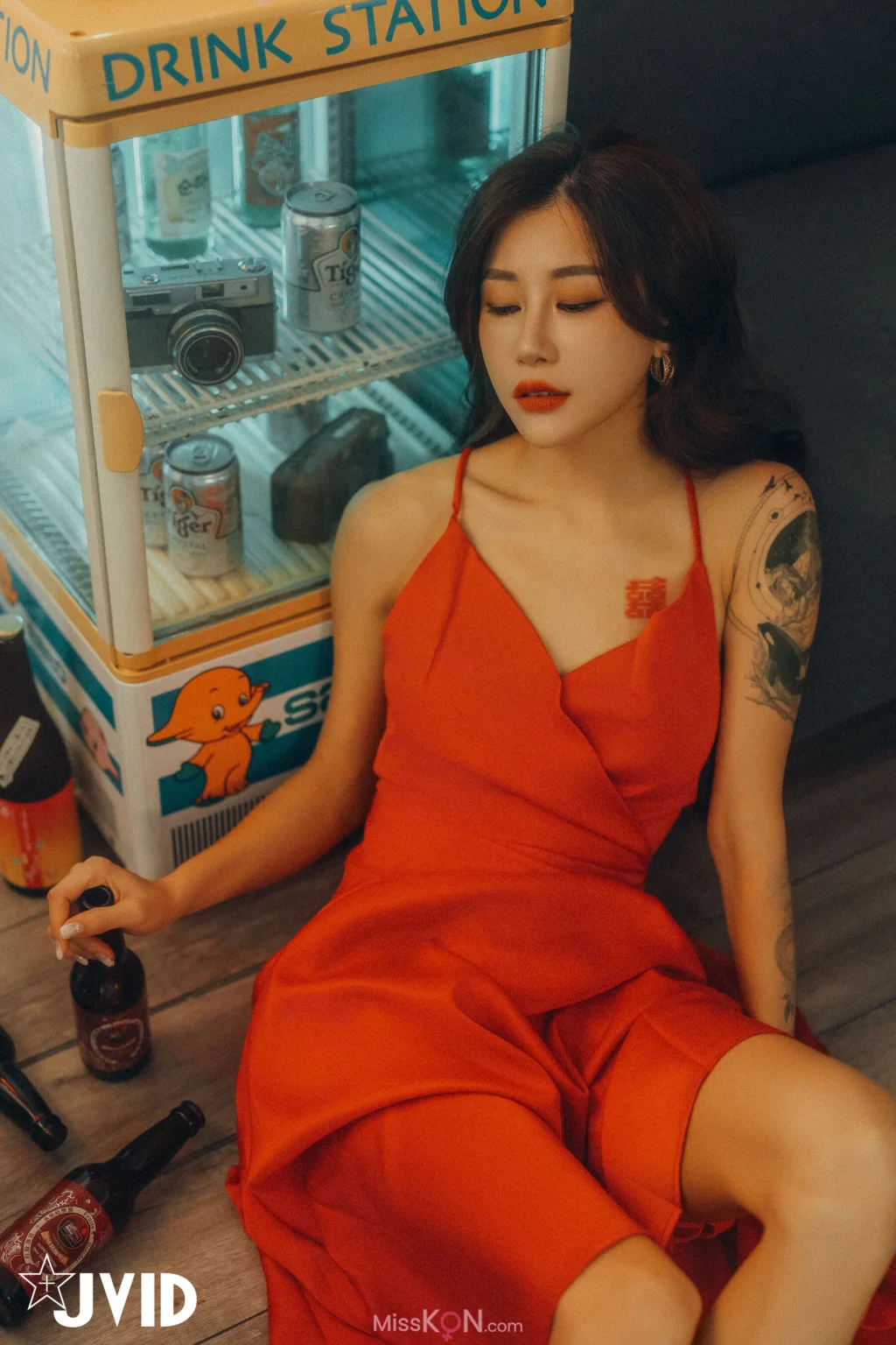 [JVID] Lara 雙囍: 🔞就想一個晚上做完不留遺憾⚡探索肉體神秘三角洲😎那征服你我的迷人電眼🔥讓精氣全數爆發🌋 (129 photos)