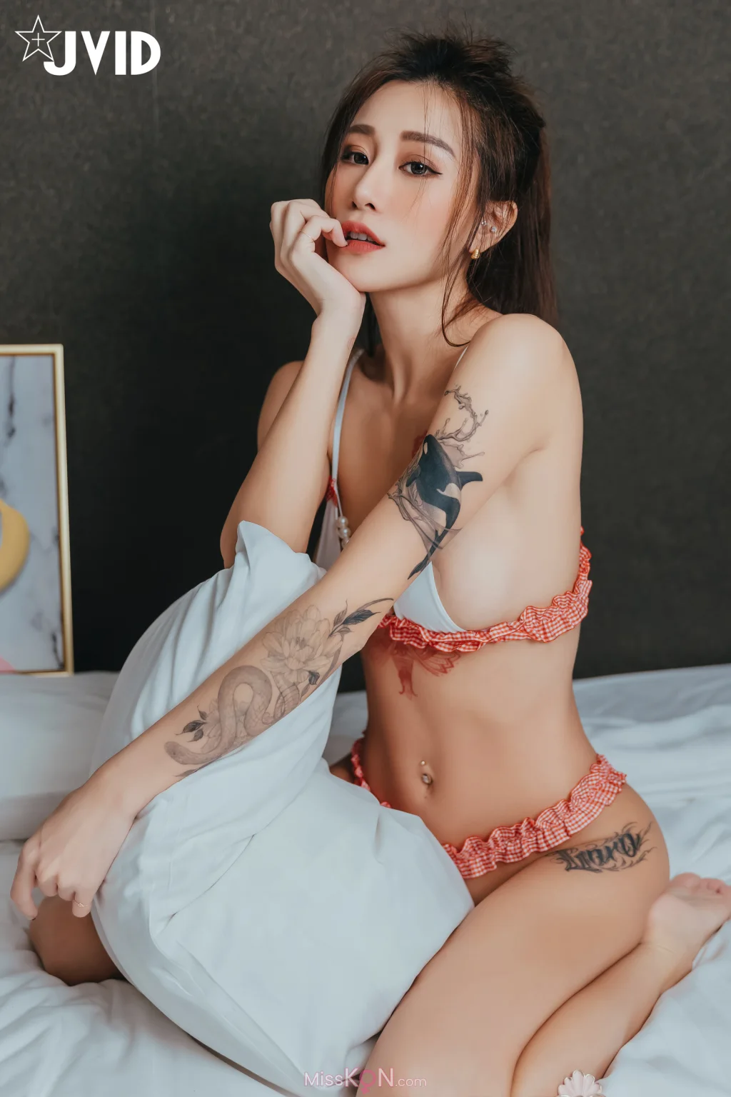 [JVID] Lara 雙囍: 🔞日夜雙囍三時間情趣與性感雙重攻擊🔥🔥 (129 photos)