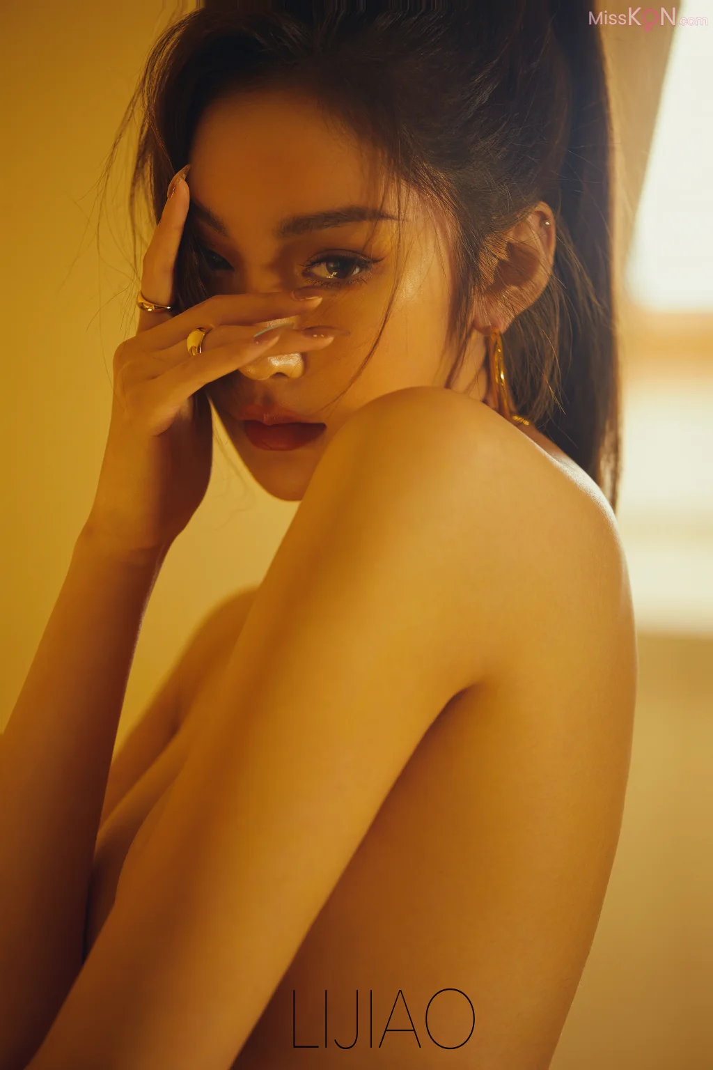 LIJIAO李娇 Vol.003: 情色唯美露脸极品女体艺术私拍 (53 photos)