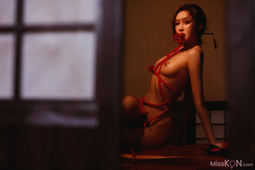 LIJIAO李娇 Vol.004: 情色唯美露脸极品女体艺术私拍 (49 photos)