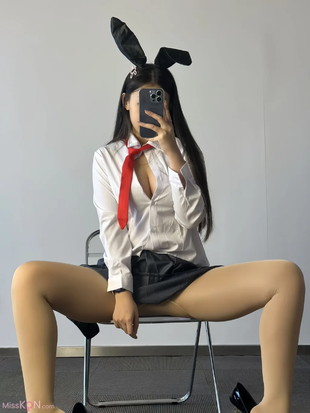 美邵女Baby: 兔女郎学姐性感肉丝 (40 photos)
