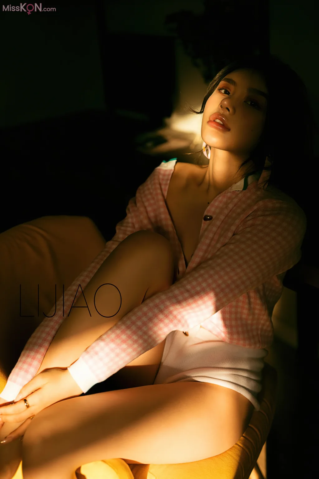 LIJIAO李娇 Vol.006: 情色唯美露脸极品女体艺术私拍 (53 photos)