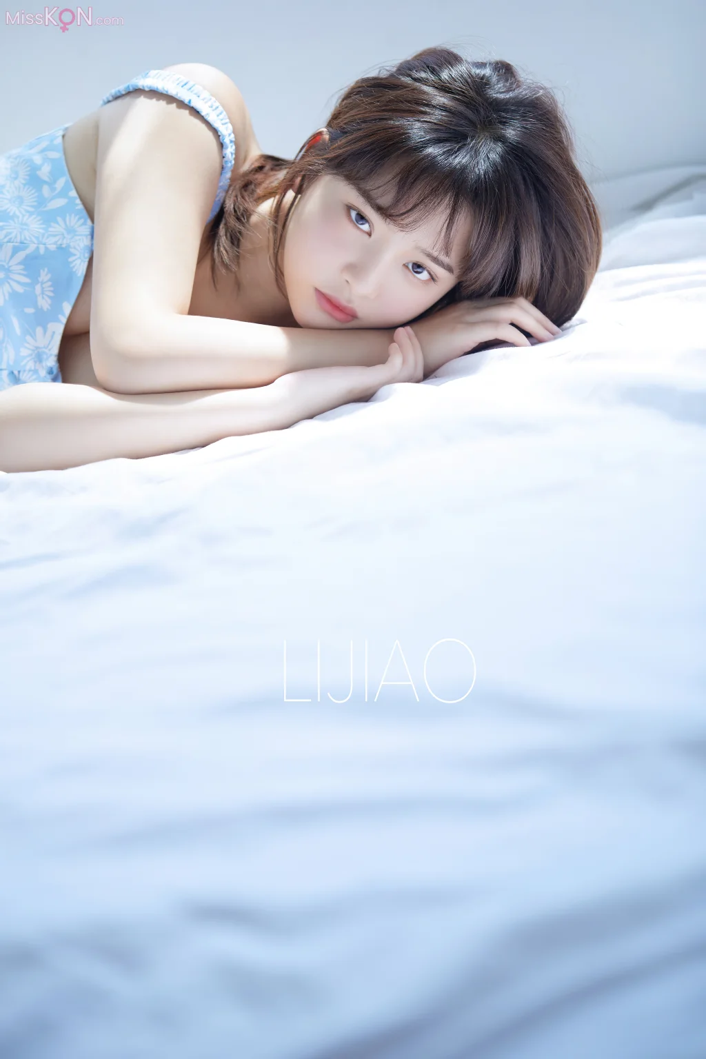LIJIAO李娇 Vol.006: 情色唯美露脸极品女体艺术私拍 (53 photos)